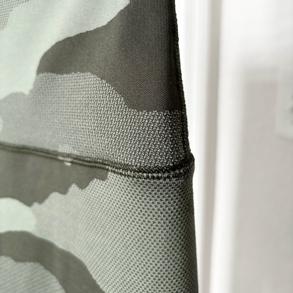 OFFLINE by Aerie Camo High Waisted Legging Olive Fun Green Camo - Picture 7 of 13